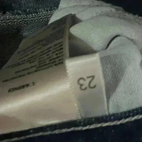 Like New L’agence Sneeki Raw Hem Straight Leg Jeans Beacon Size 23 - Picture 9 of 13